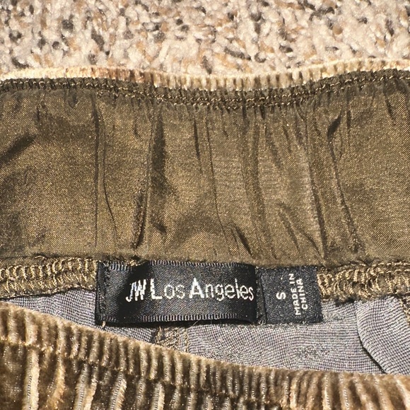 Velvet Pants with Butterfly Embroidery - Picture 7 of 8